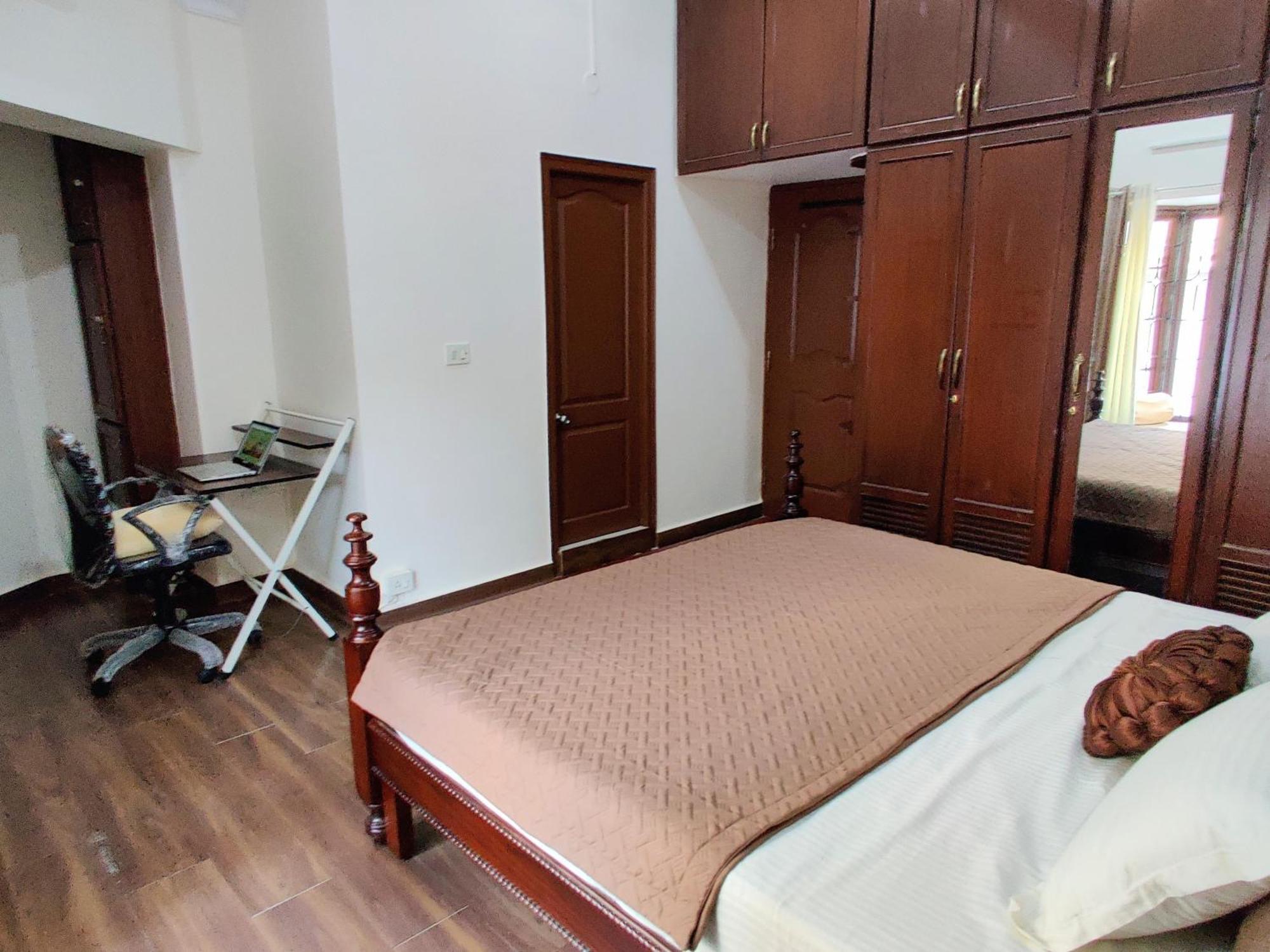 The Rustic Manor - Homestay Bangalore Exterior photo